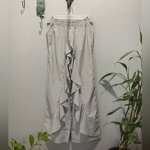 Vintage 80’s Black and White Striped Wide Leg Ruffle Front Pants